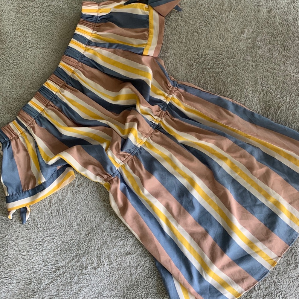 M off the shoulder dress